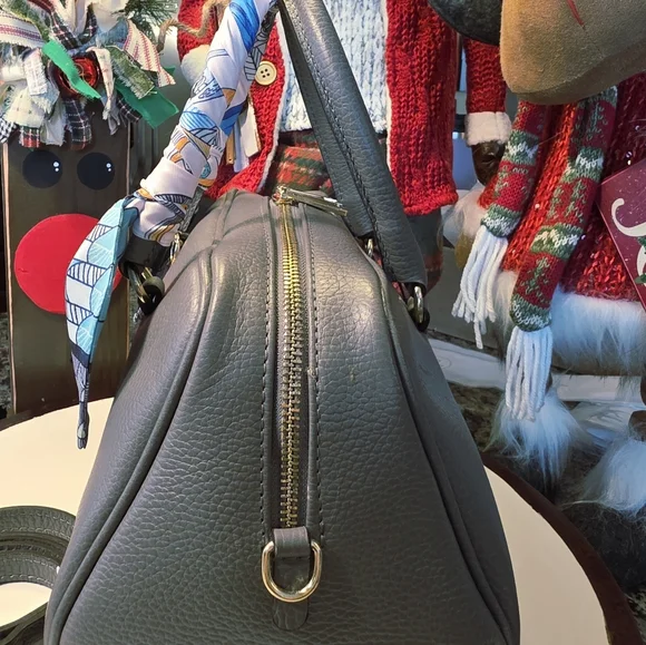 Price Drop!! Genuine Leather Warm Grey Barrel Bag by Divina Firenze NWT - Picture 7 of 8